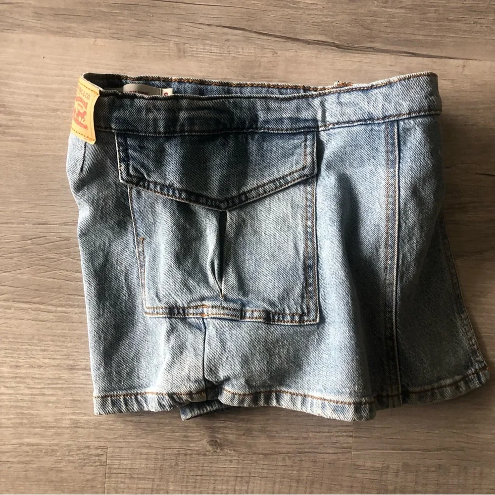 Girls size 8 Levi's® High Rise Cargo Jean Skort